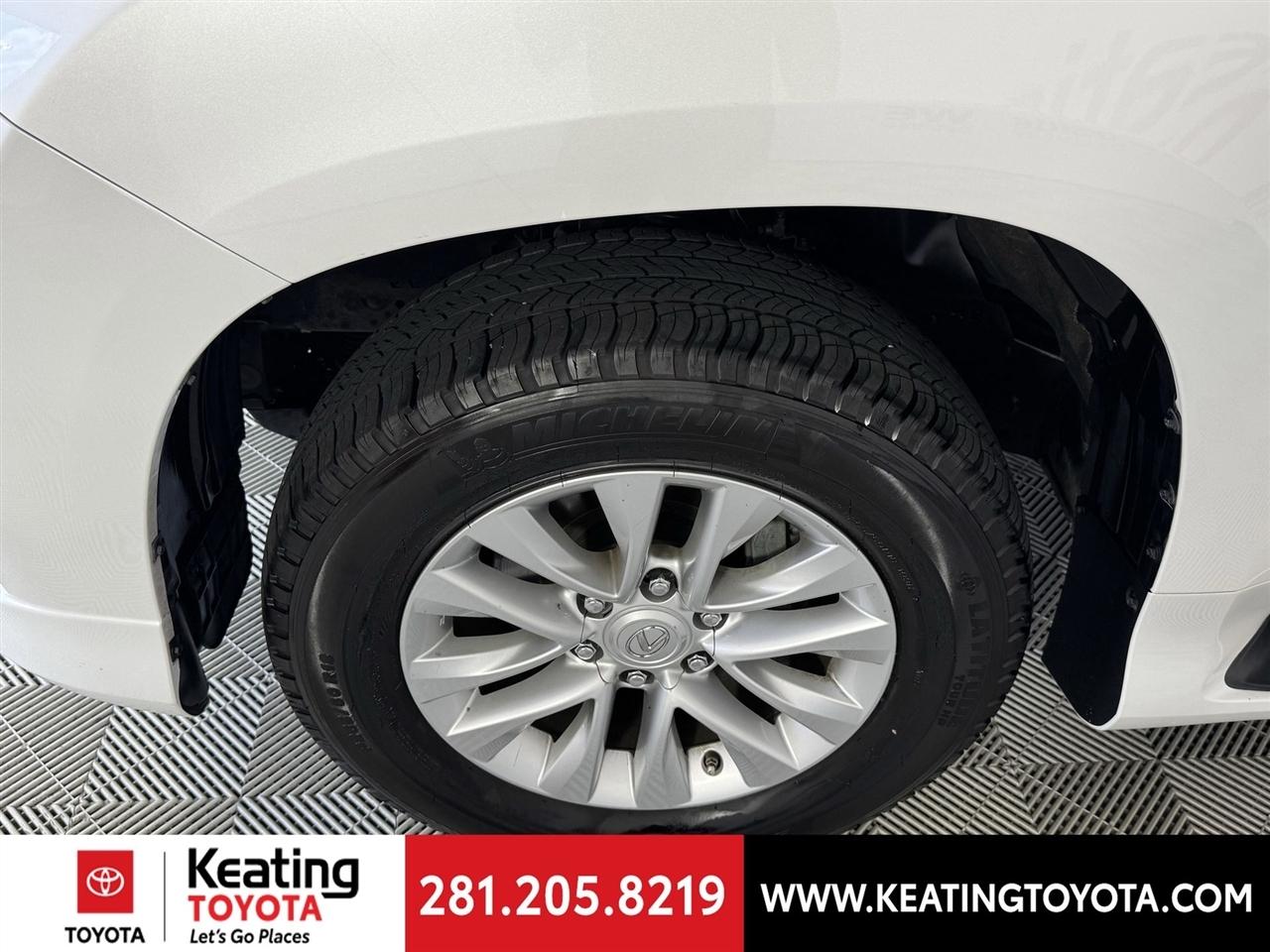 Lexus GX 460 Base 2023