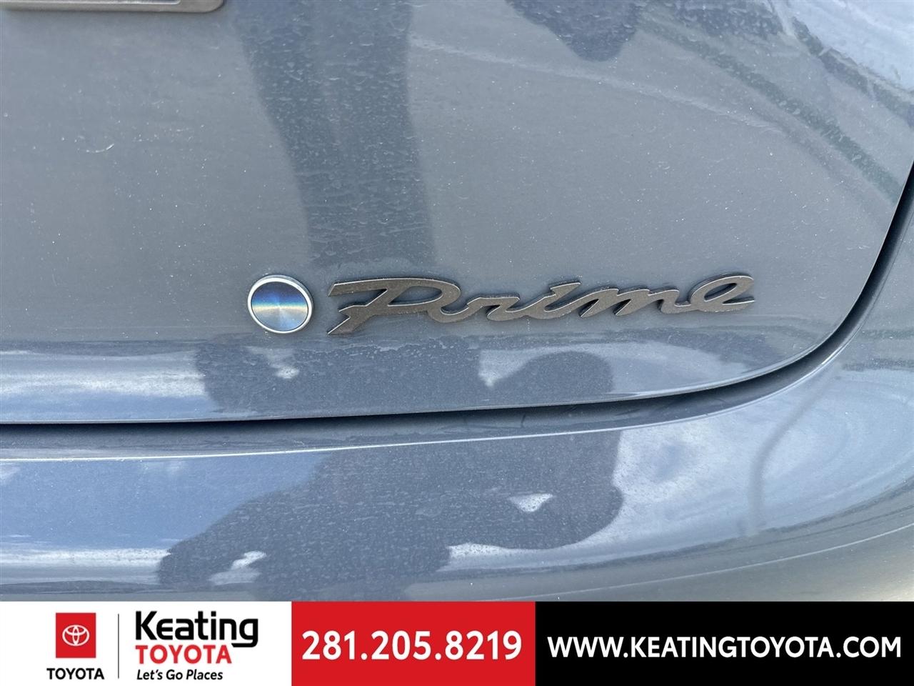 Toyota Prius LE 2024