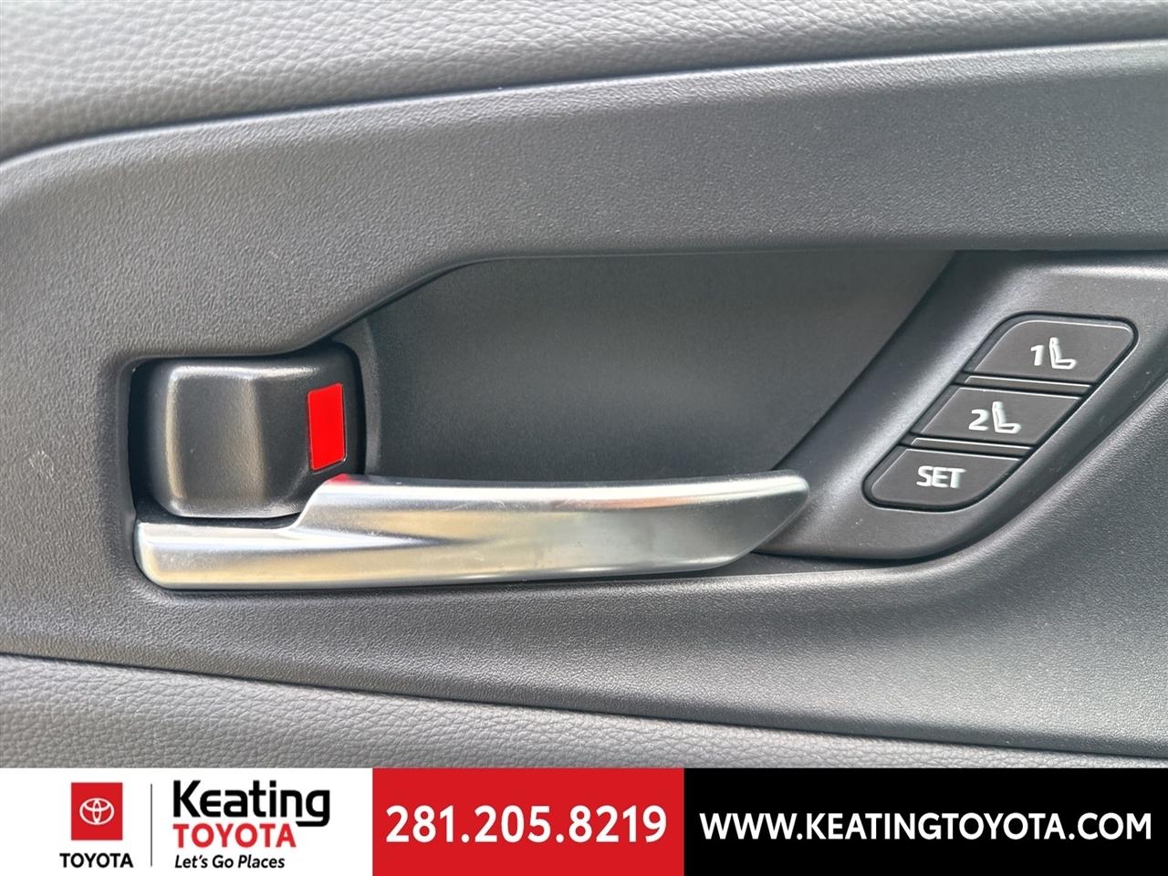 Toyota Prius LE 2024