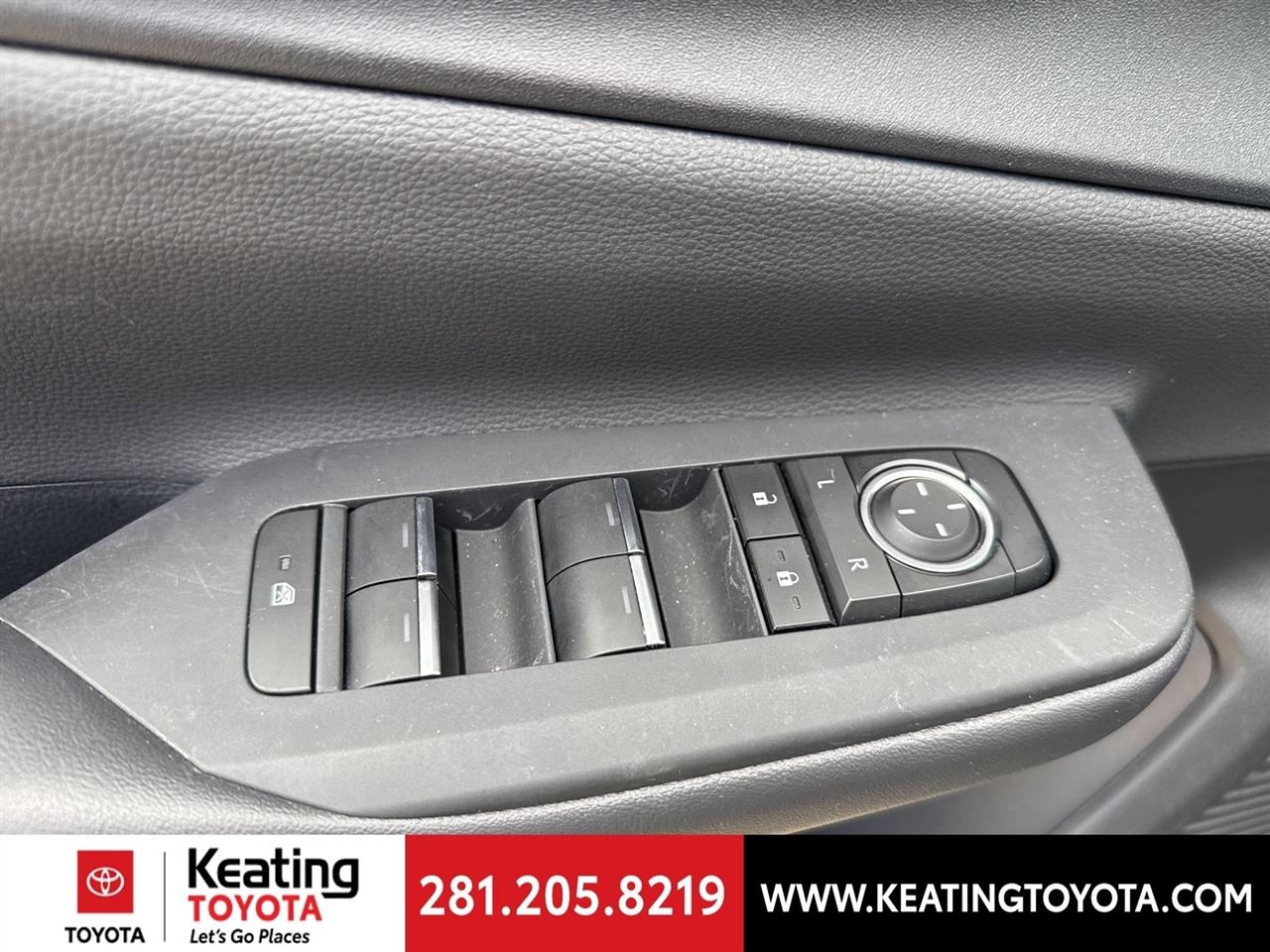 Toyota Prius LE 2024