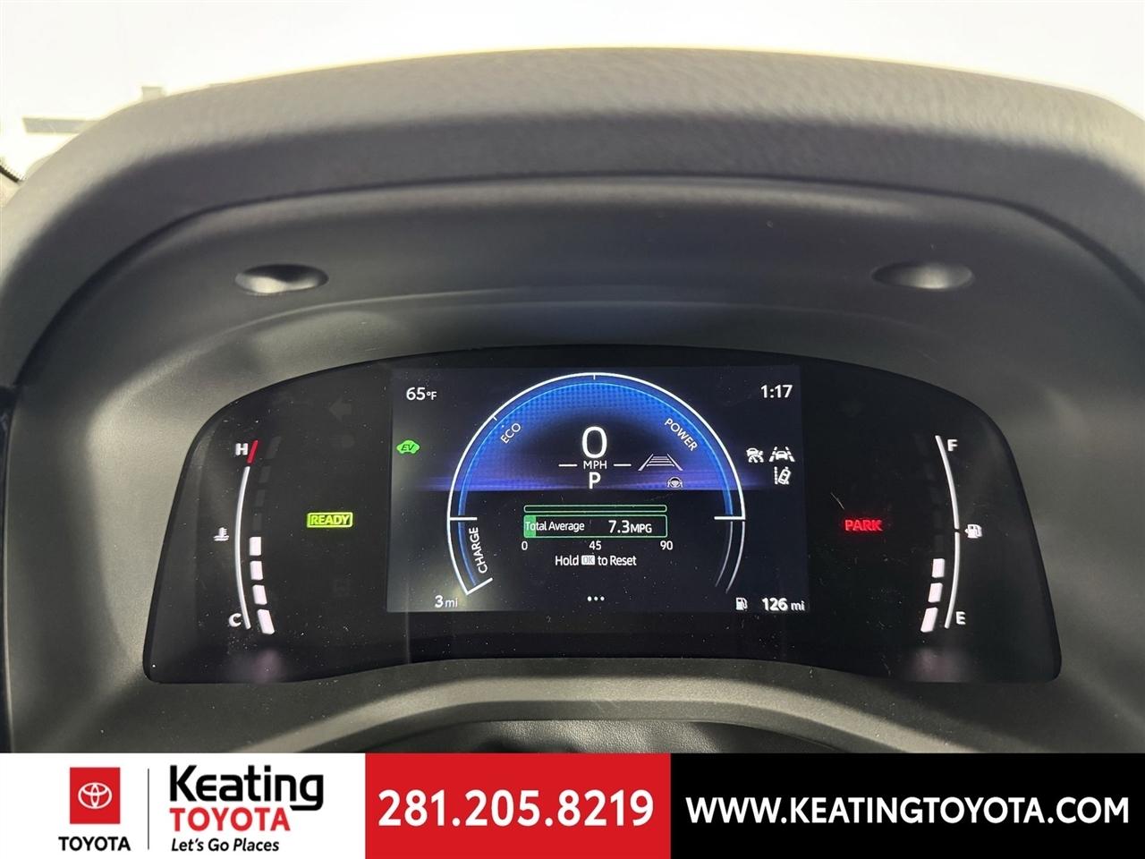 Toyota Camry Hybrid XLE 2026