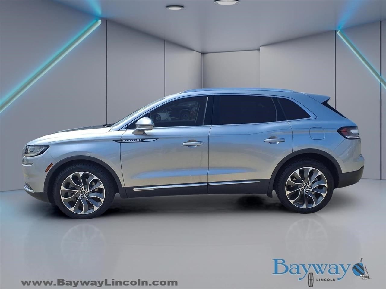 Lincoln Nautilus Reserve AWD 2023
