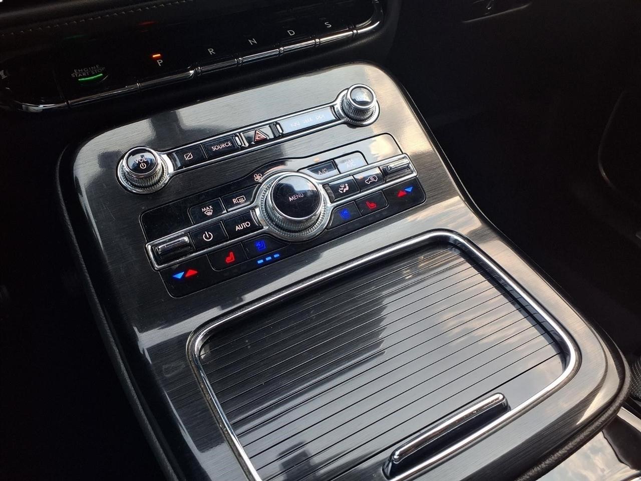 Lincoln Nautilus Reserve AWD 2023