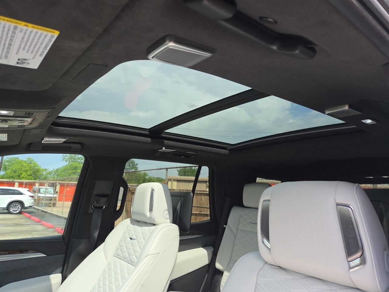 Cadillac Escalade Sport Platinum AWD 2026