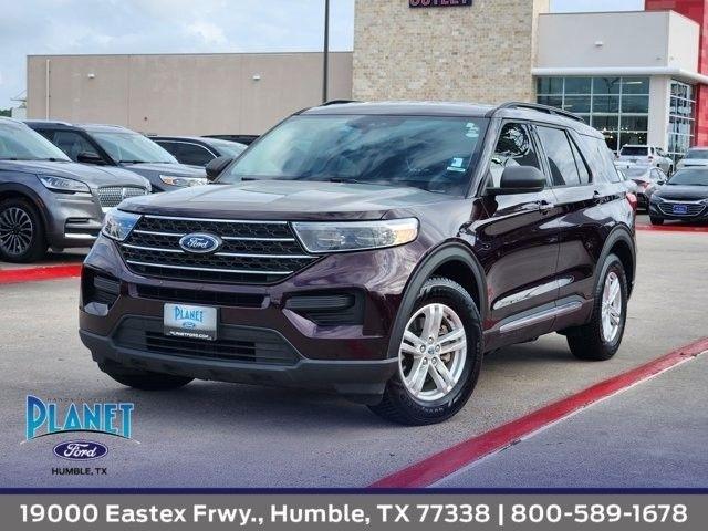 Ford Explorer XLT 2022