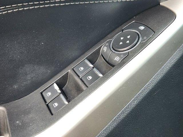 Ford Explorer XLT 2022