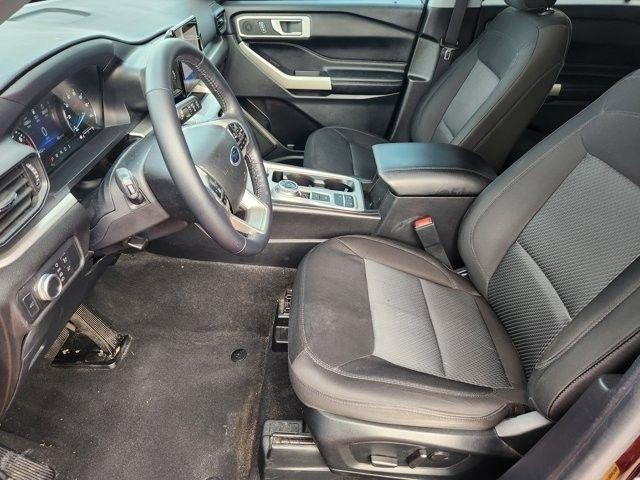 Ford Explorer XLT 2022