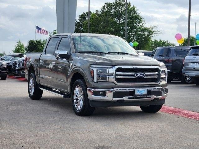 Ford F-150 Lariat SuperCrew 4WD 2025