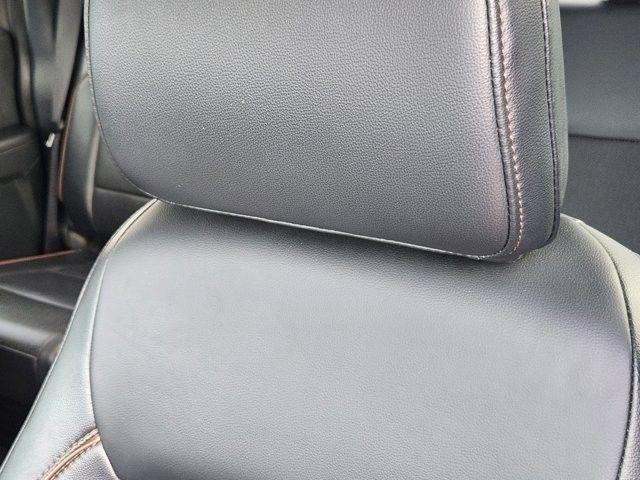 Ford F-150 Lariat SuperCrew 4WD 2025