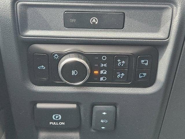 Ford F-150 Lariat SuperCrew 4WD 2025