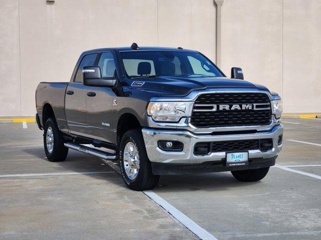 RAM 2500 Tradesman Crew Cab SWB 4WD 2024