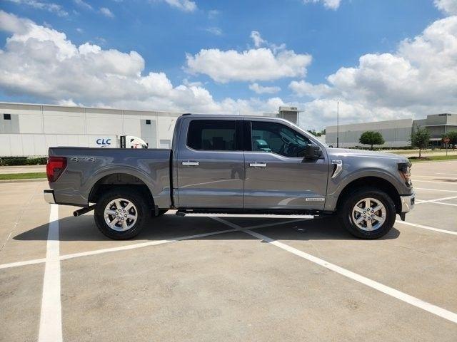 Ford F-150 XLT SuperCrew 4WD 2025