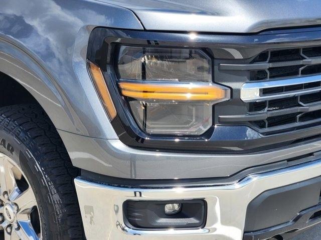 Ford F-150 XLT SuperCrew 4WD 2025