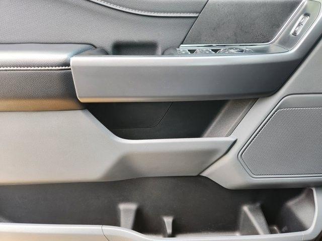 Ford F-150 XLT SuperCrew 4WD 2025