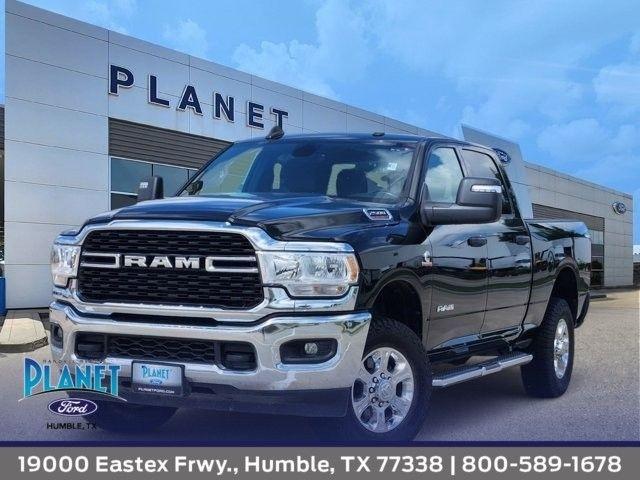 RAM 2500 Tradesman Crew Cab SWB 4WD 2024