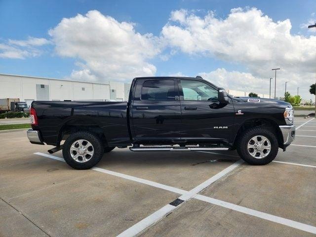 RAM 2500 Tradesman Crew Cab SWB 4WD 2024