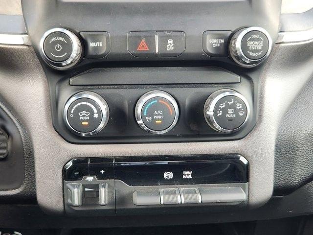 RAM 2500 Tradesman Crew Cab SWB 4WD 2024