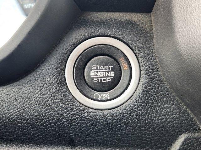 RAM 2500 Tradesman Crew Cab SWB 4WD 2024