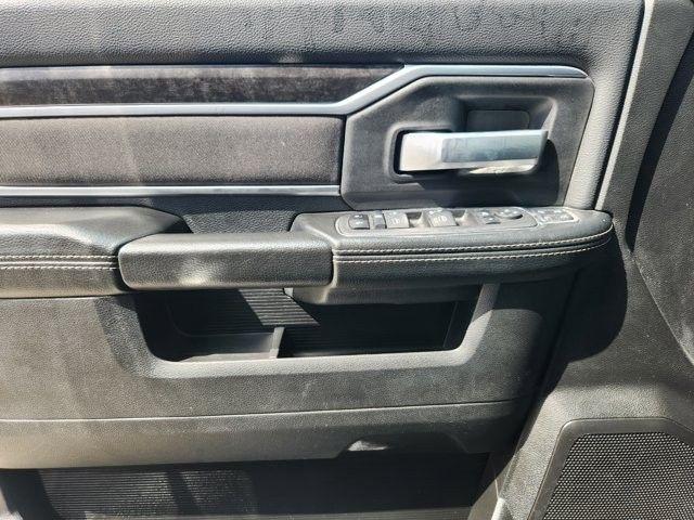 RAM 2500 Tradesman Crew Cab SWB 4WD 2024