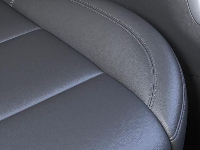 Chevrolet Silverado 1500 LT Crew Cab 4WD 2026