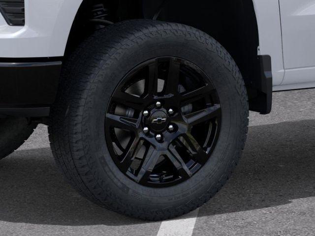 Chevrolet Silverado 1500 Trail Boss Custom Crew Cab 4WD 2026