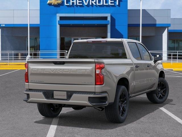 Chevrolet Silverado 1500 Custom Crew Cab 2WD 2026