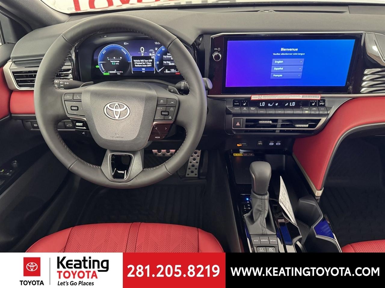 Toyota Camry Hybrid XLE 2026