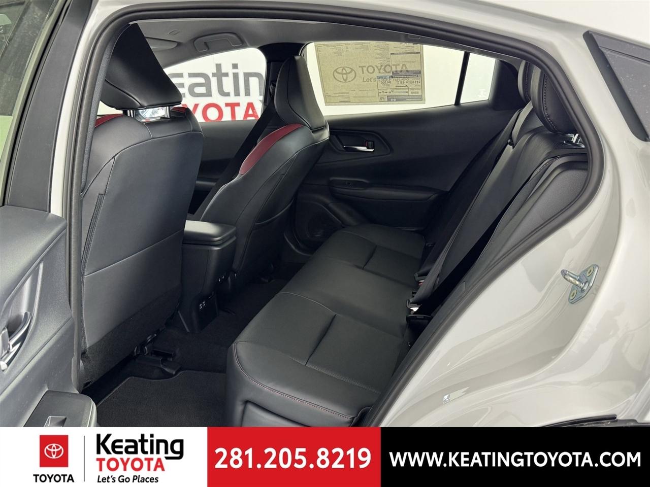 Toyota Prius Plug-In Hybrid XSE Premium 2026