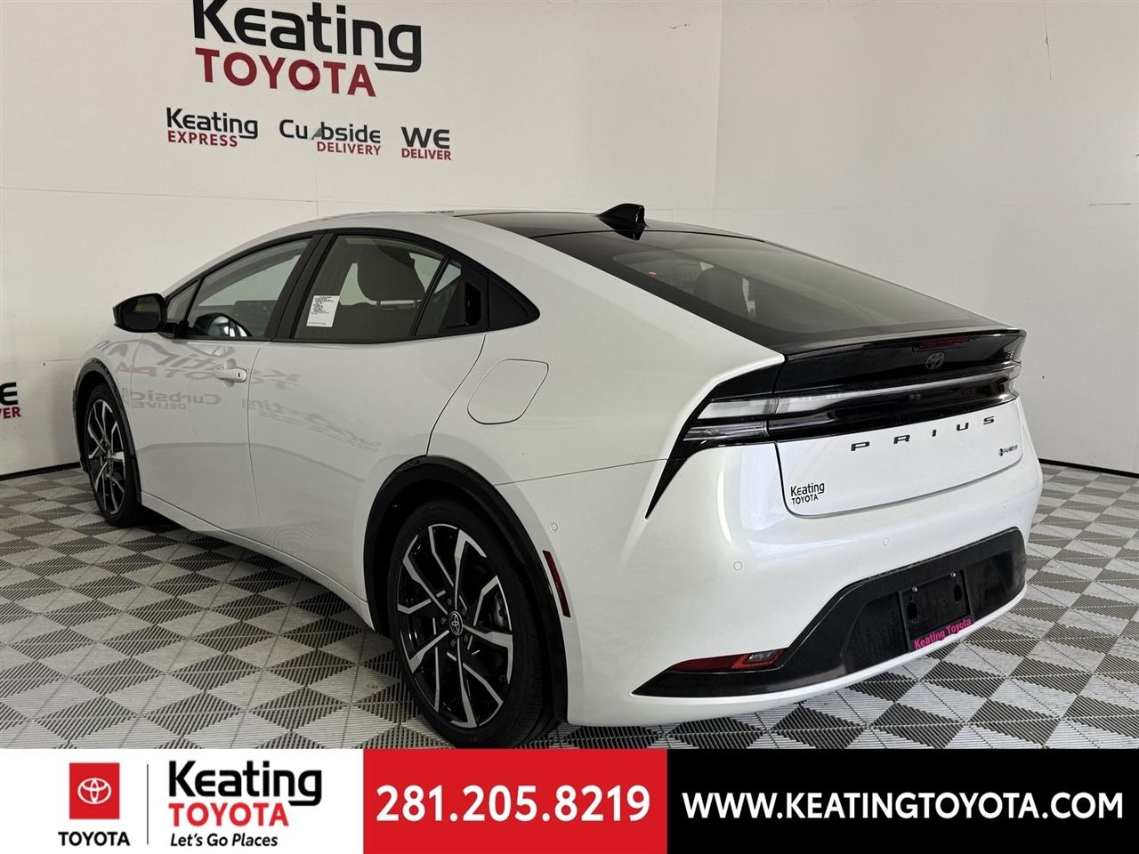 Toyota Prius Plug-In Hybrid XSE Premium 2026