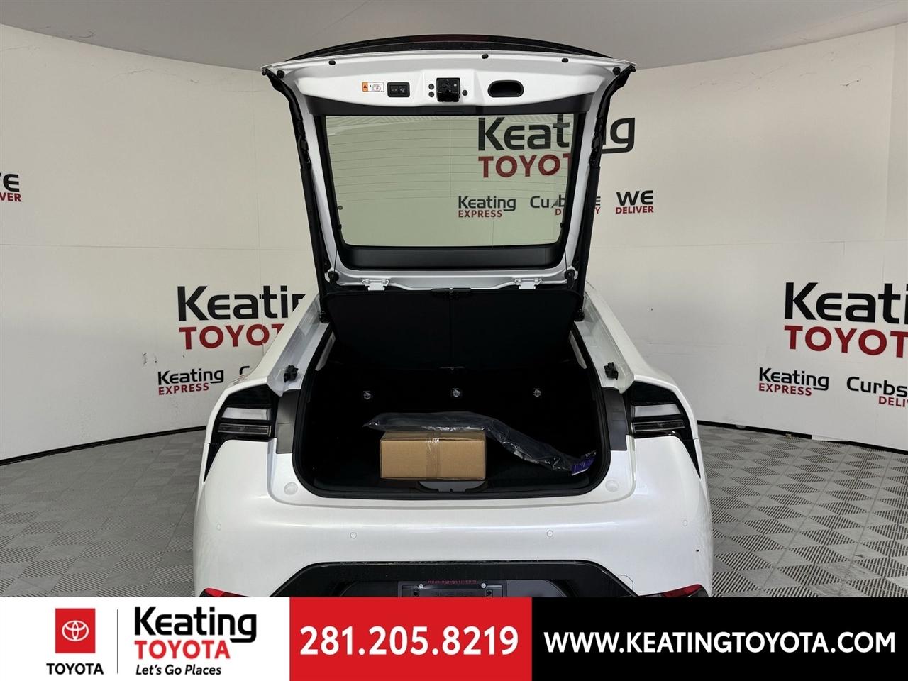 Toyota Prius Plug-In Hybrid XSE Premium 2026