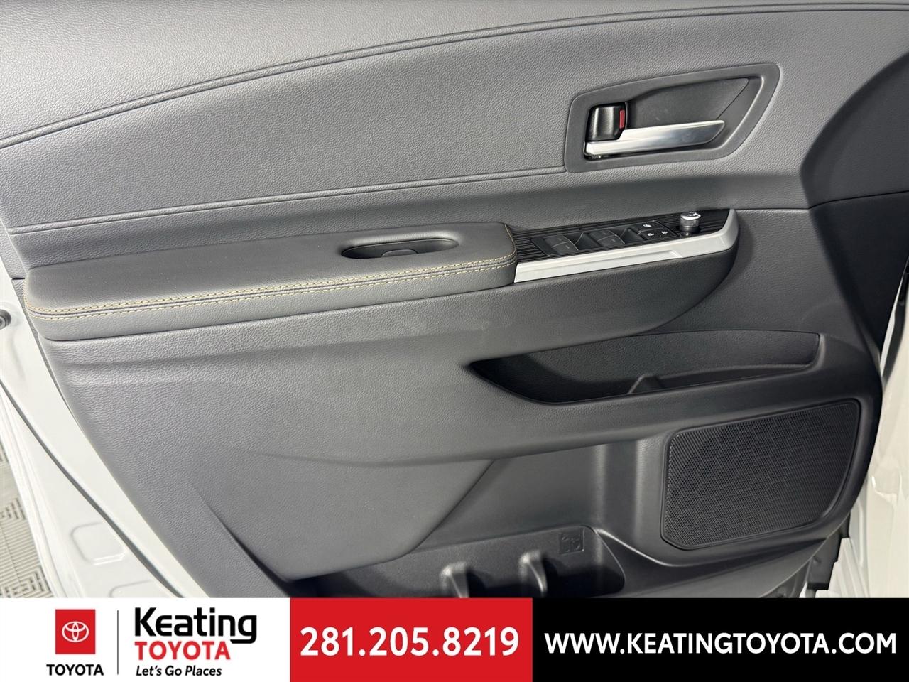 Toyota Sienna XLE AWD 2026