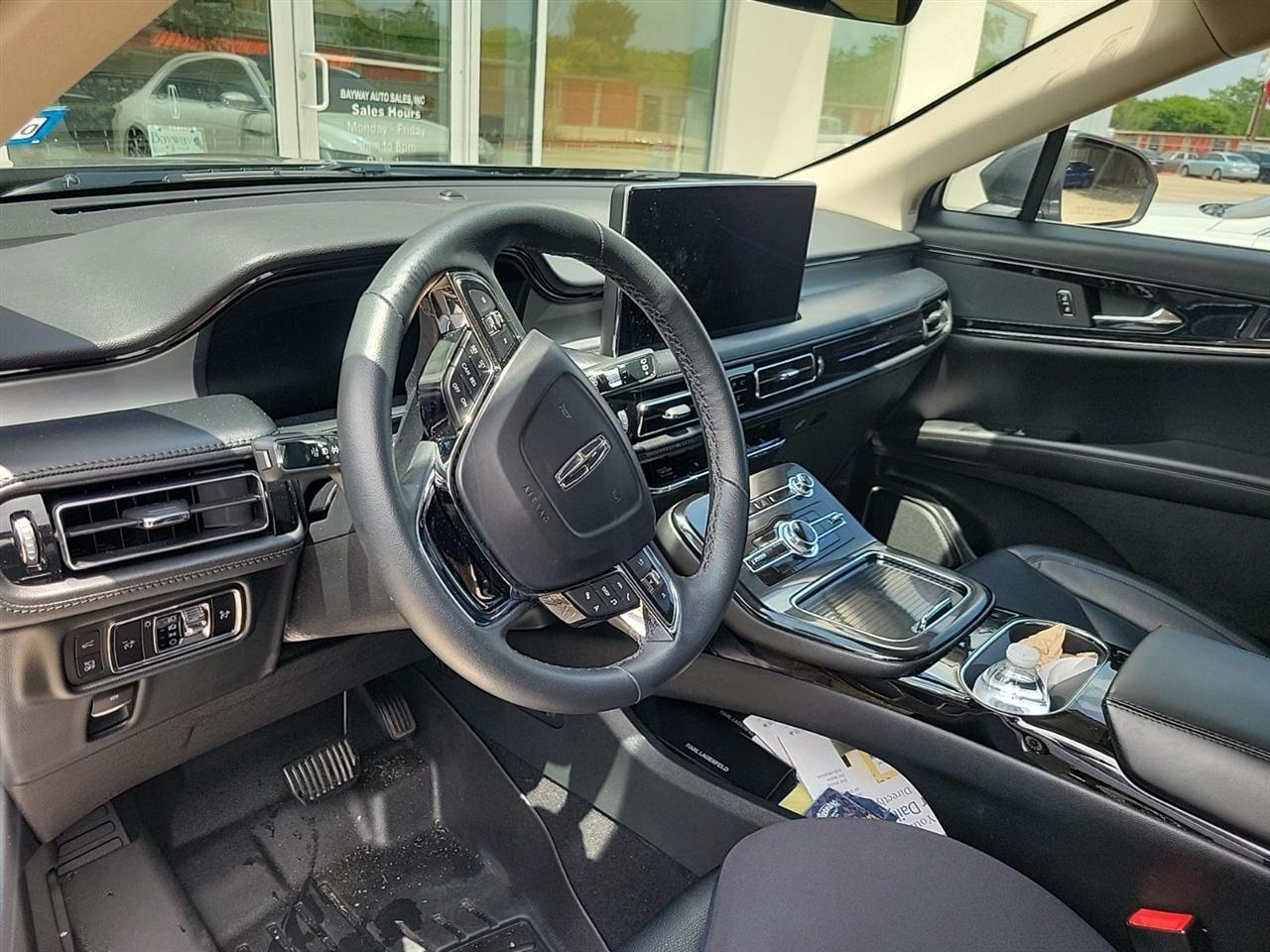 Lincoln Nautilus Base 2023