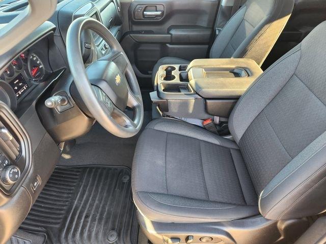 Chevrolet Silverado 1500 Custom Crew Cab 4WD 2025