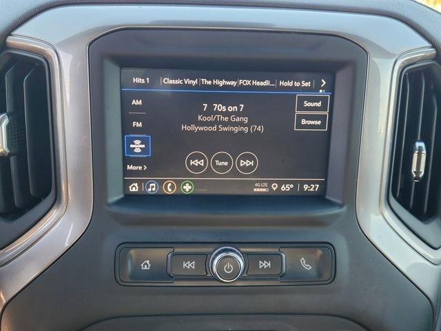 Chevrolet Silverado 1500 Custom Crew Cab 4WD 2025