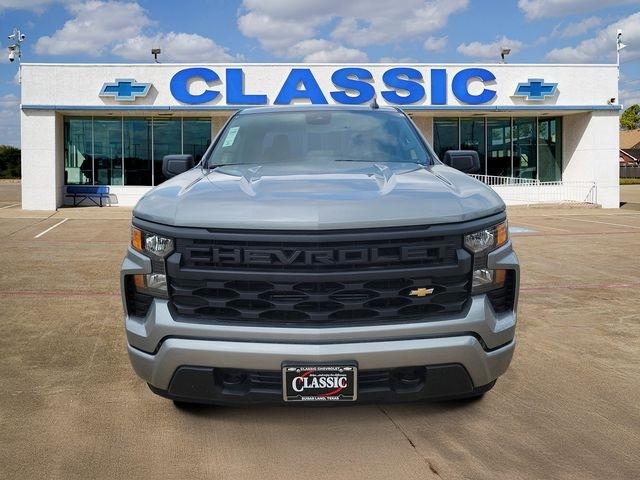 Chevrolet Silverado 1500 Custom Crew Cab 4WD 2025