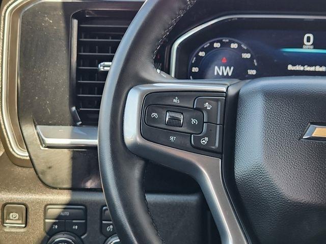 Chevrolet Silverado 1500 LT-L Crew Cab 4WD 2023