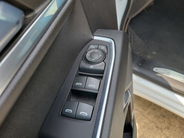 Chevrolet Silverado 1500 LT-L Crew Cab 4WD 2023