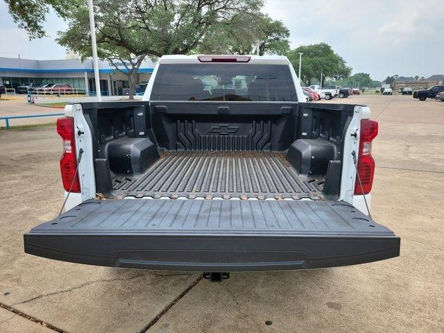 Chevrolet Silverado 1500 LT-L Crew Cab 4WD 2023