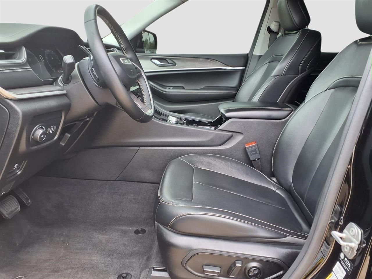 Jeep Grand Cherokee Limited 4WD 2021