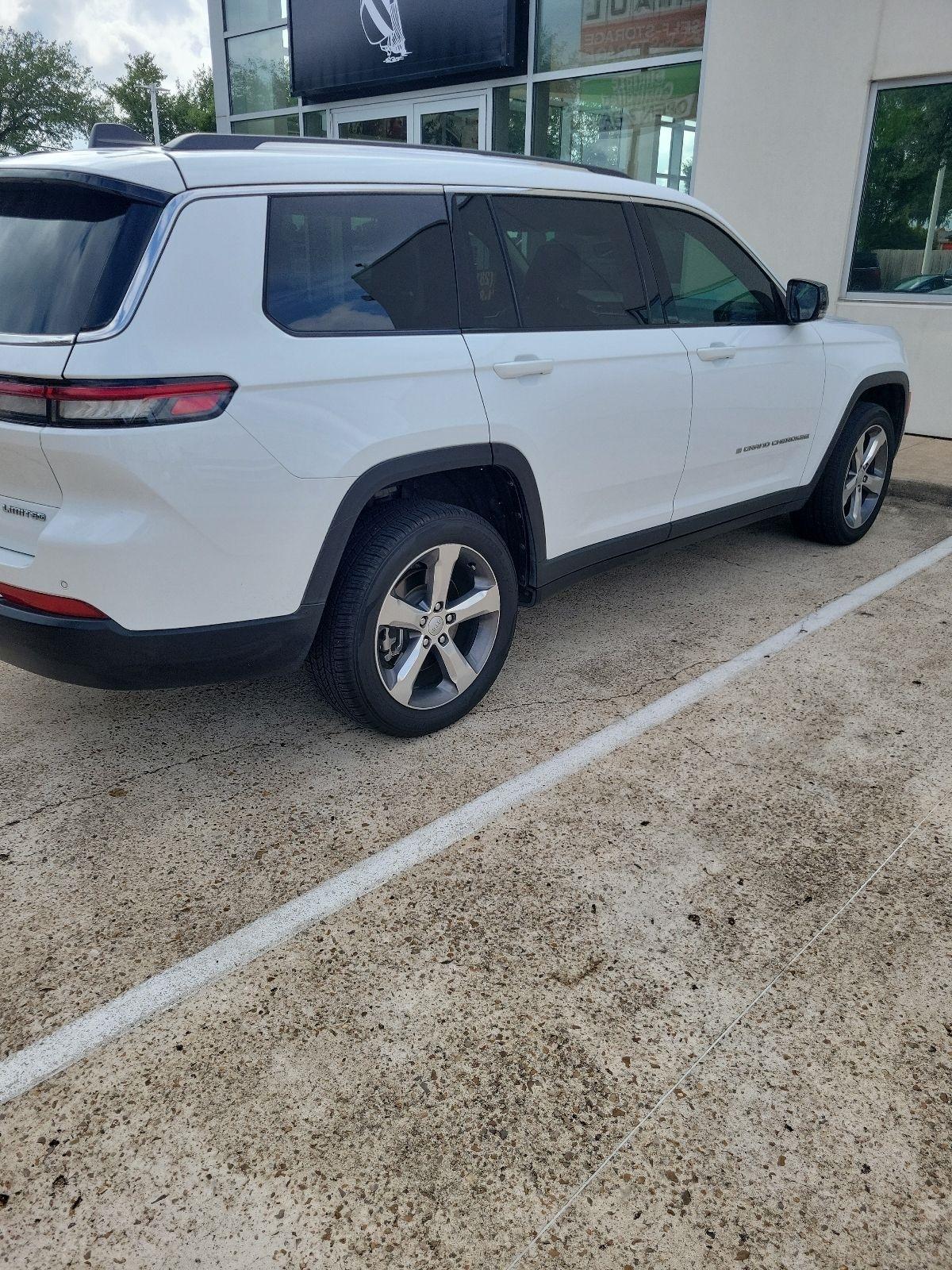 Jeep Grand Cherokee L Limited 2WD 2021