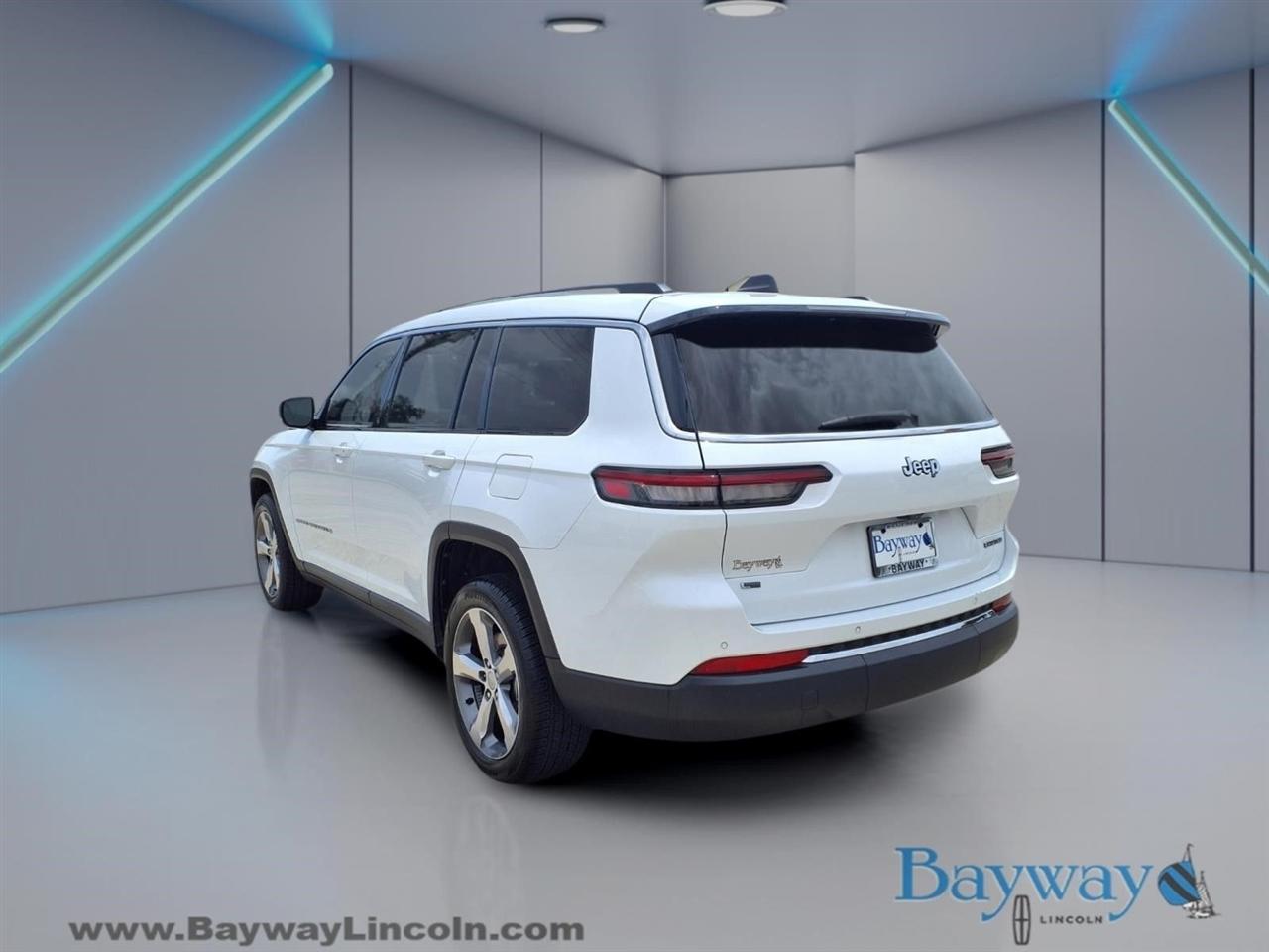 Jeep Grand Cherokee L Limited 2WD 2021