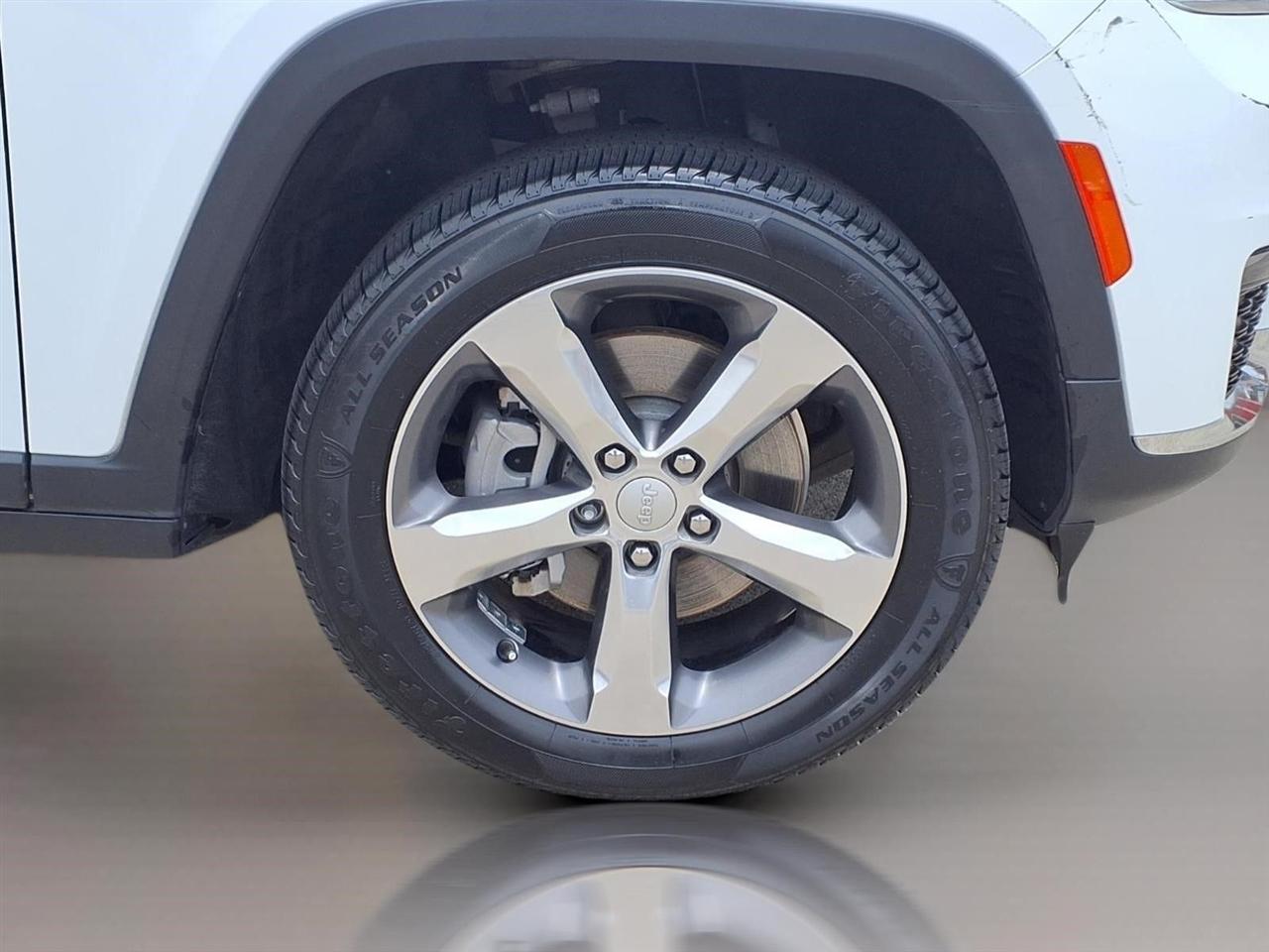 Jeep Grand Cherokee L Limited 2WD 2021