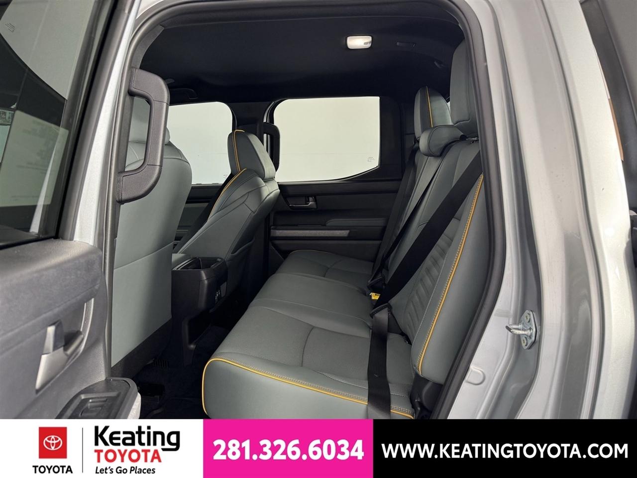 Toyota Tacoma Double Cab 4WD 2026