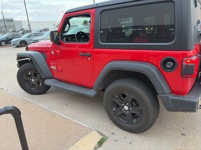 Jeep Wrangler Sport 4WD 2020