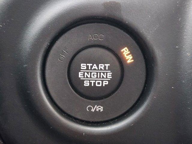 Jeep Wrangler Sport 4WD 2020
