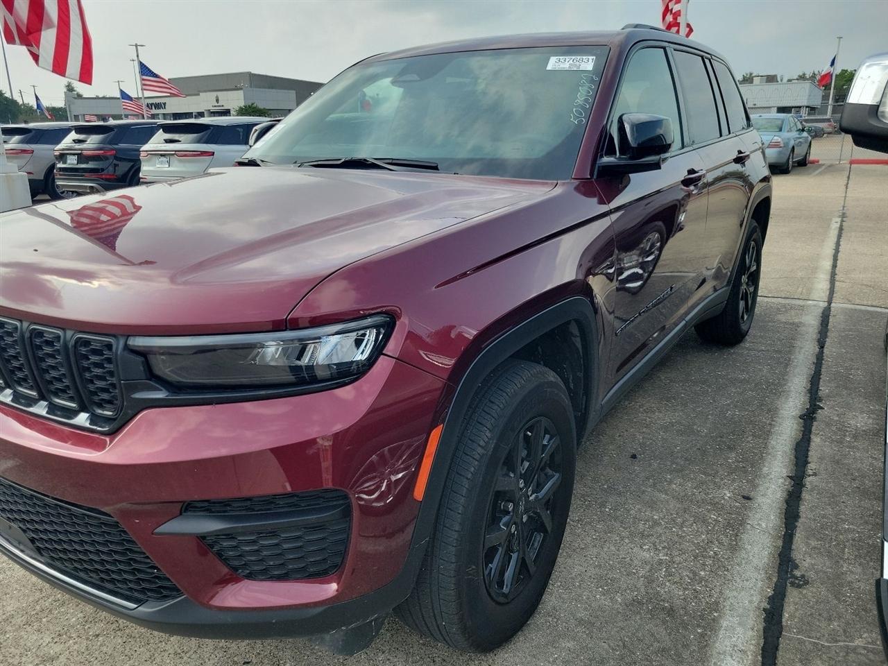 Jeep Grand Cherokee Laredo E 2WD 2025