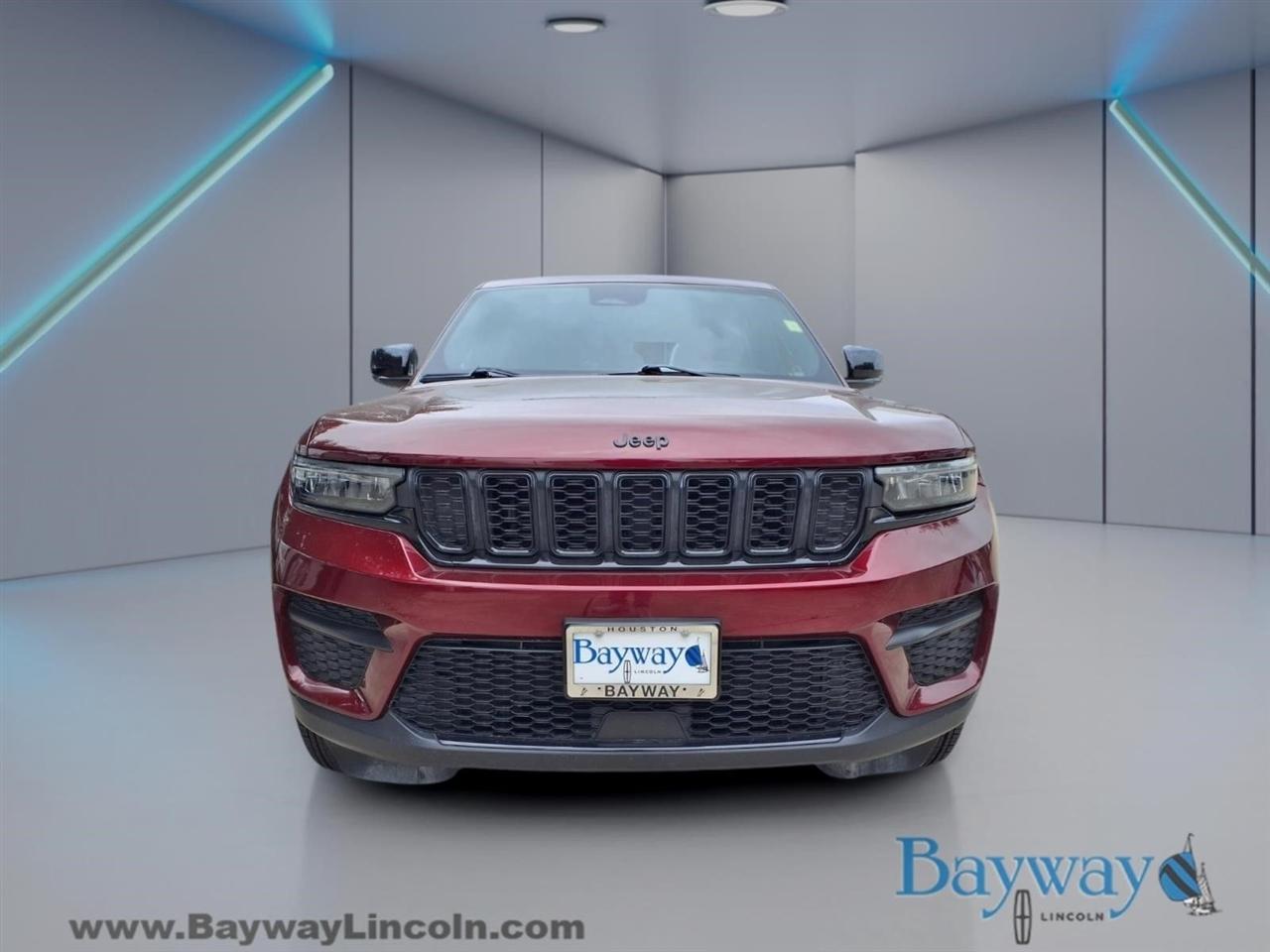 Jeep Grand Cherokee Laredo E 2WD 2025