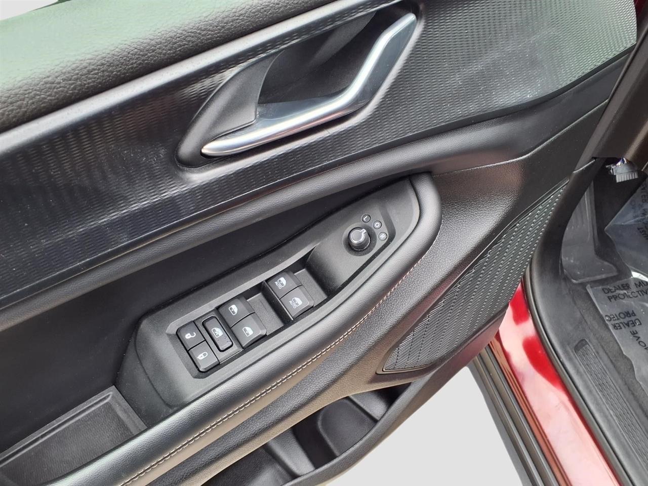 Jeep Grand Cherokee Laredo E 2WD 2025