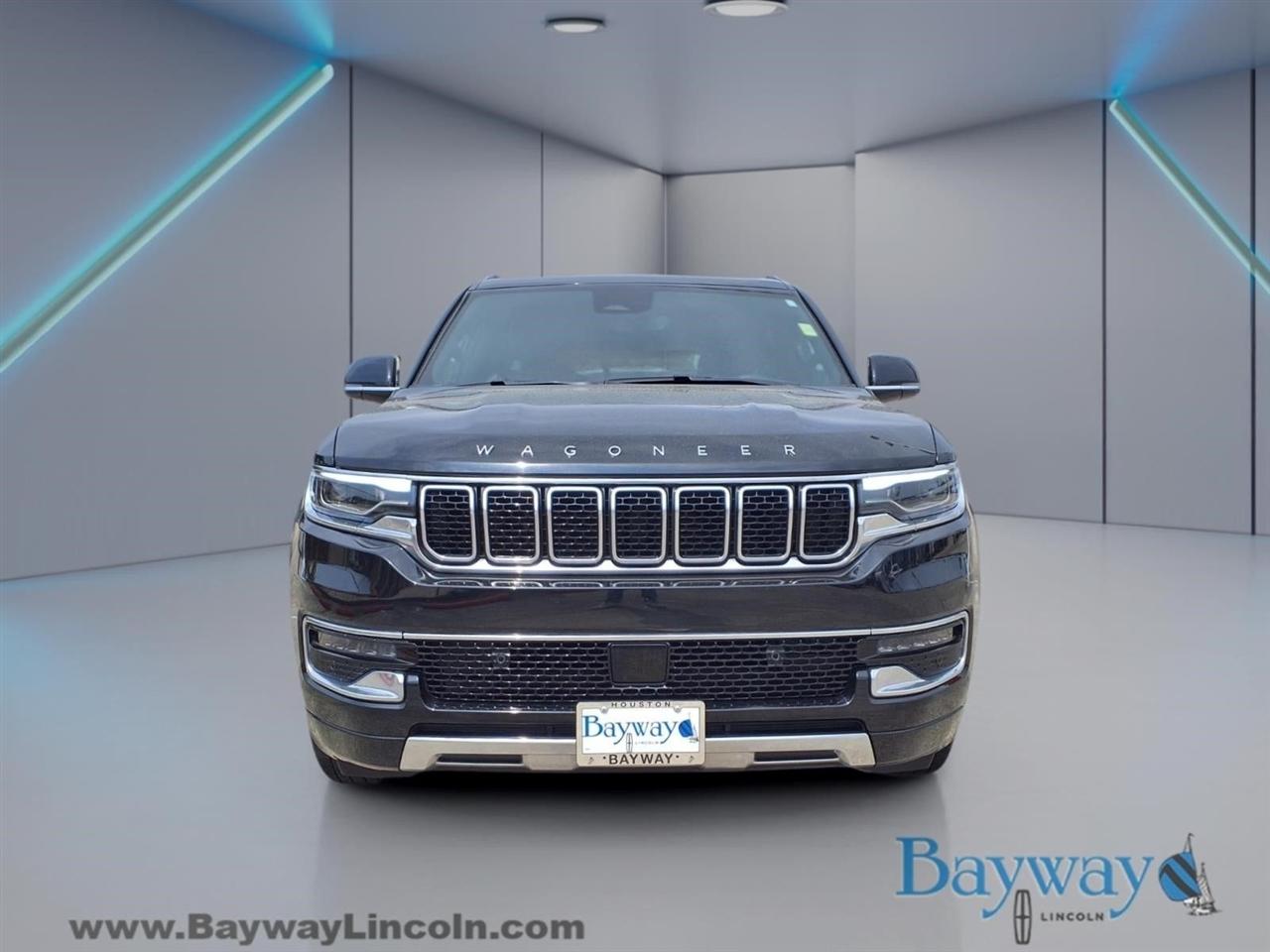 Jeep Wagoneer Series III 4WD 2024