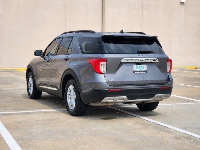 Ford Explorer XLT 2024